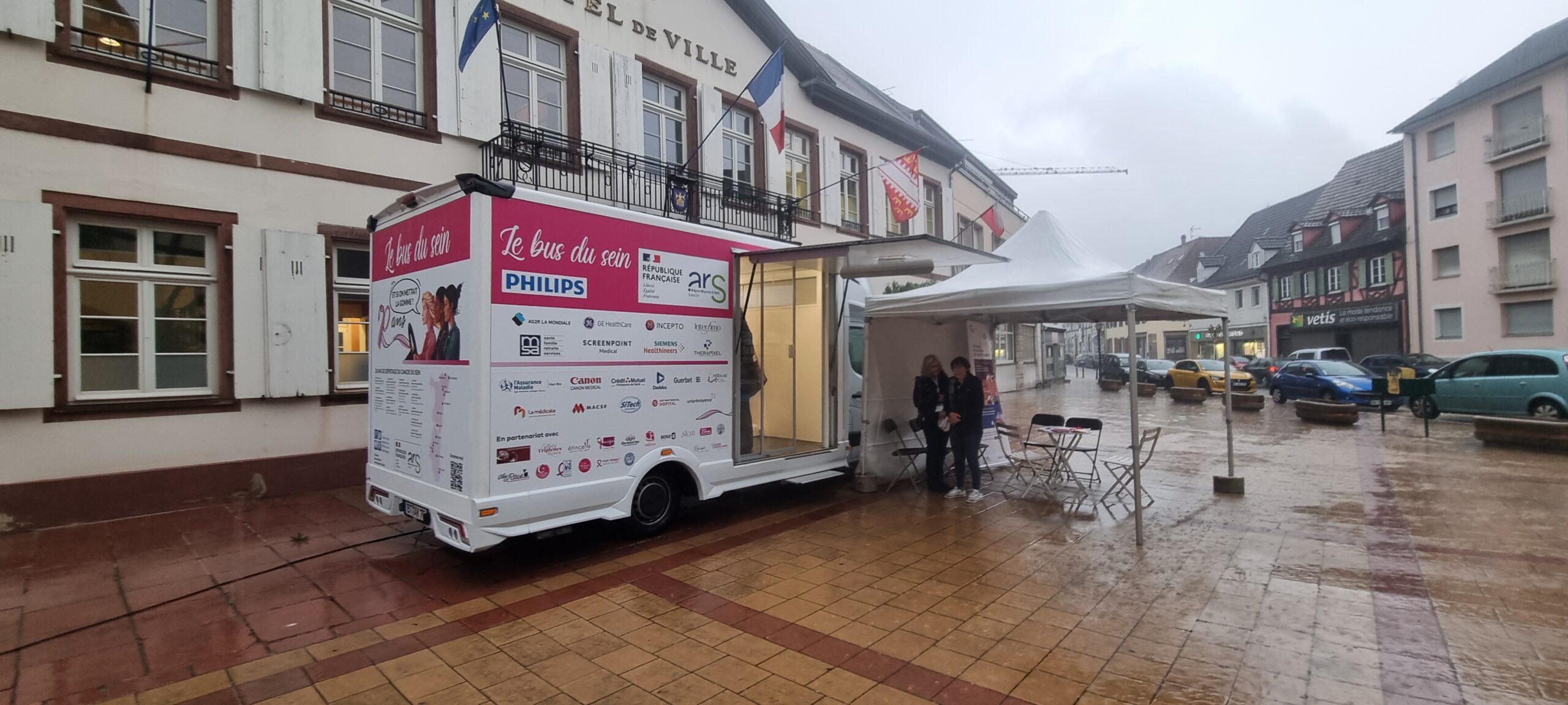 Octobre Rose : Le bus du sein fait escale à Cernay et Wattwiller